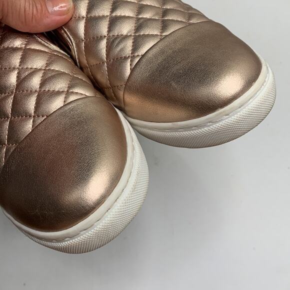 Steve Madden Zaander Rose Gold Color Quilted Slip-On Sneaker S-159 Sz 11 - Picture 5 of 10